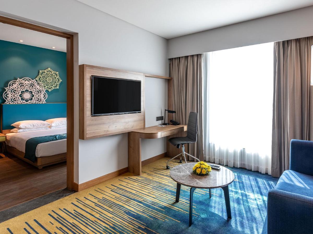 Grand Mercure Ahmedabad Gift City - An Accor Hotels Brand جاندي نجر المظهر الخارجي الصورة